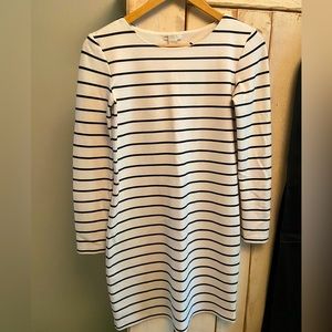 H&M black and white fitted dress. Size Small